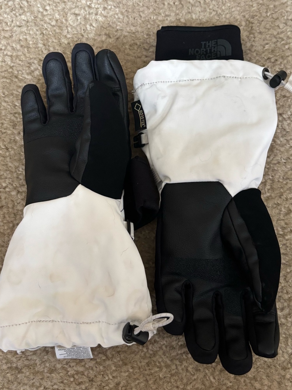 The North Face White and Black Women's Snow Gloves - Picture 2 of 8